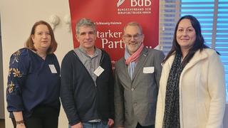 auf dem Foto ist der BdB-Landesgruppenvorstand Schleswig-Holstein zu sehen