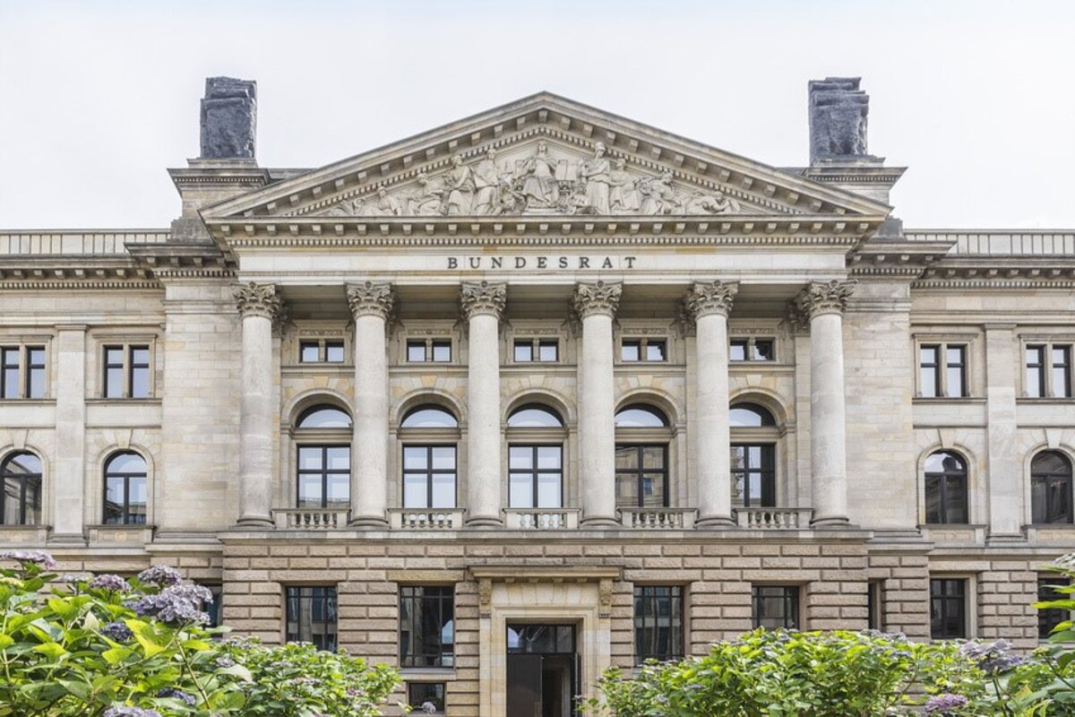 Vorderseite des Gebäudes des Bundesrates