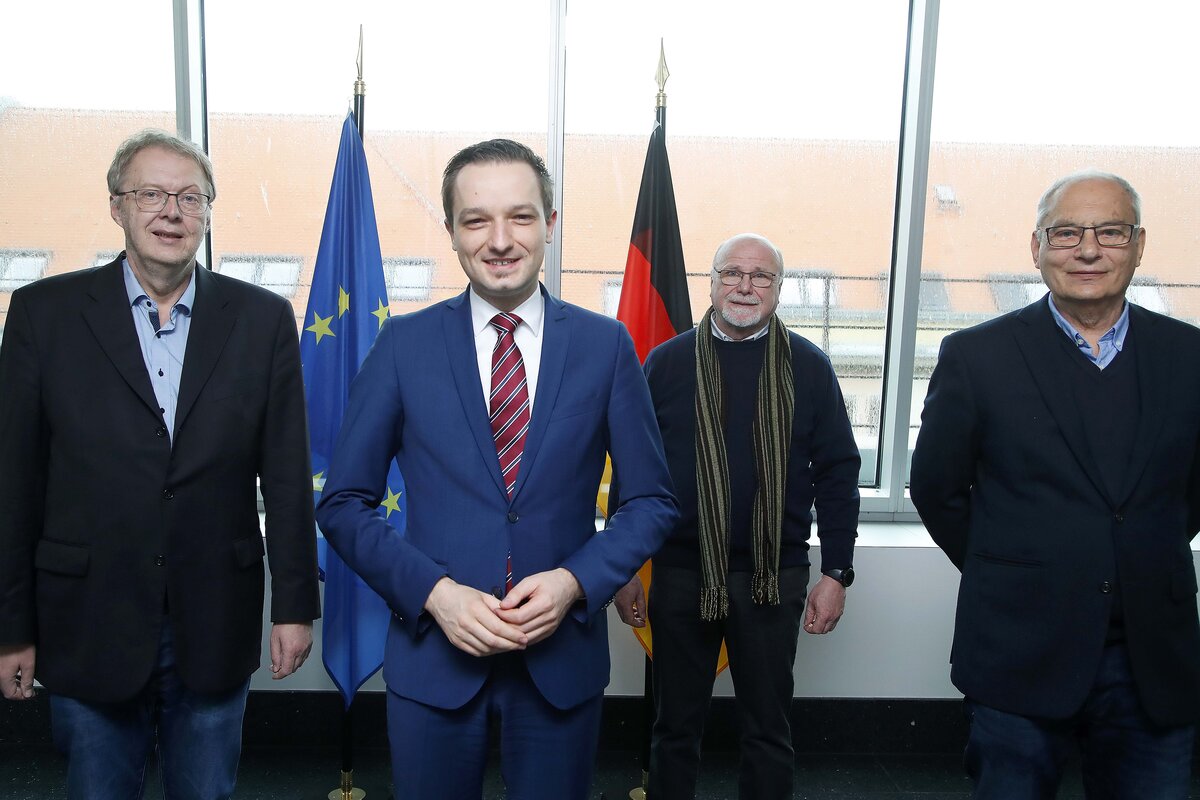 BdB-Geschäftsführer Dr. Harald Freter, Parlamentarischer Staatssekretär Benjamin Strasser, BdB-Vorstandsmitglied Hennes Göers und Staatssekretär a. D. Gerd Schmitt