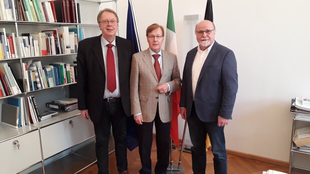 Dr. Harald Freter, Peter Biesenbach (CDU) und Hennes Göers